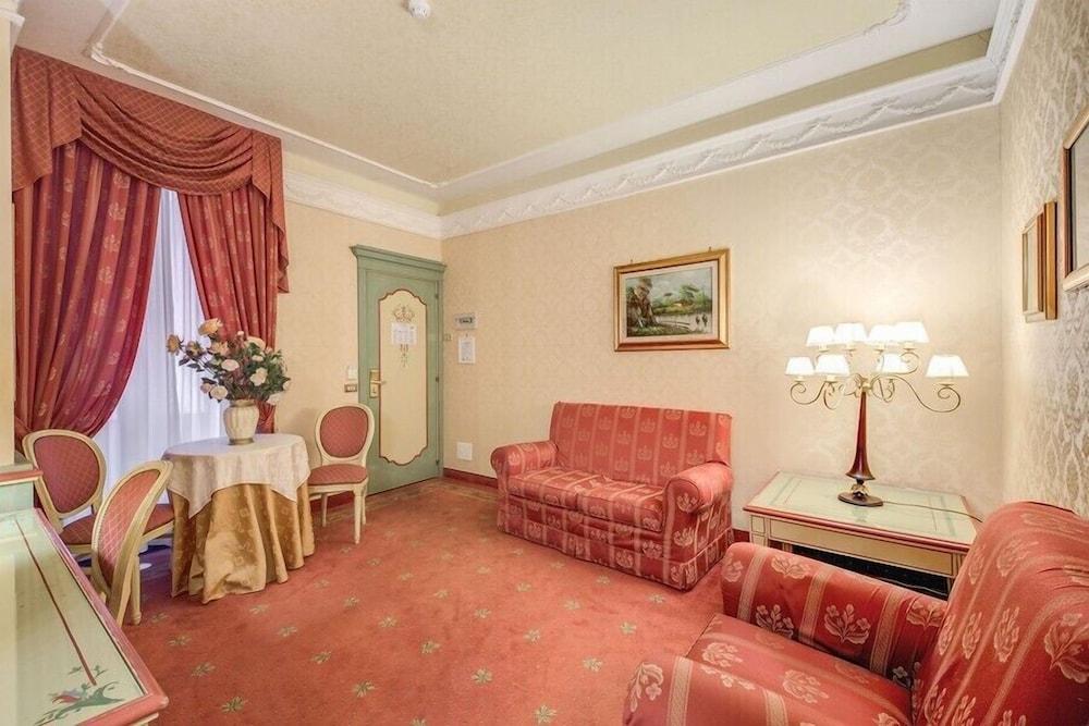 Hotel Giorgi Рим Экстерьер фото