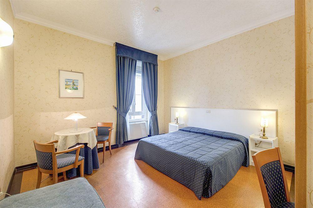 Hotel Giorgi Рим Экстерьер фото