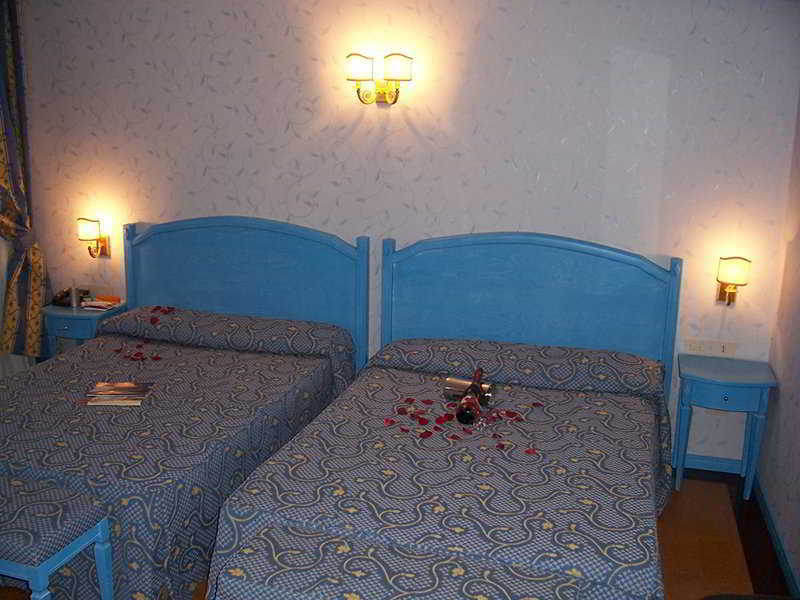 Hotel Giorgi Рим Экстерьер фото