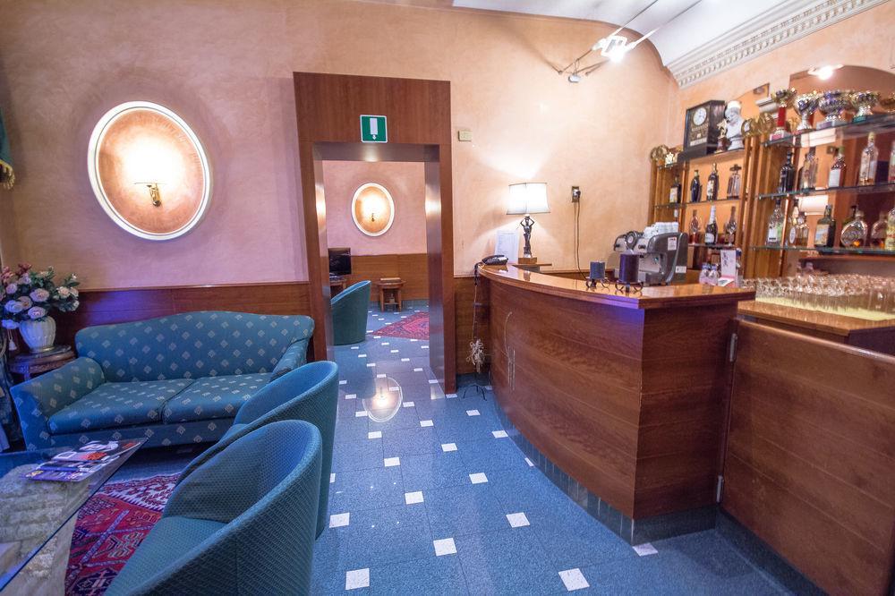Hotel Giorgi Рим Экстерьер фото