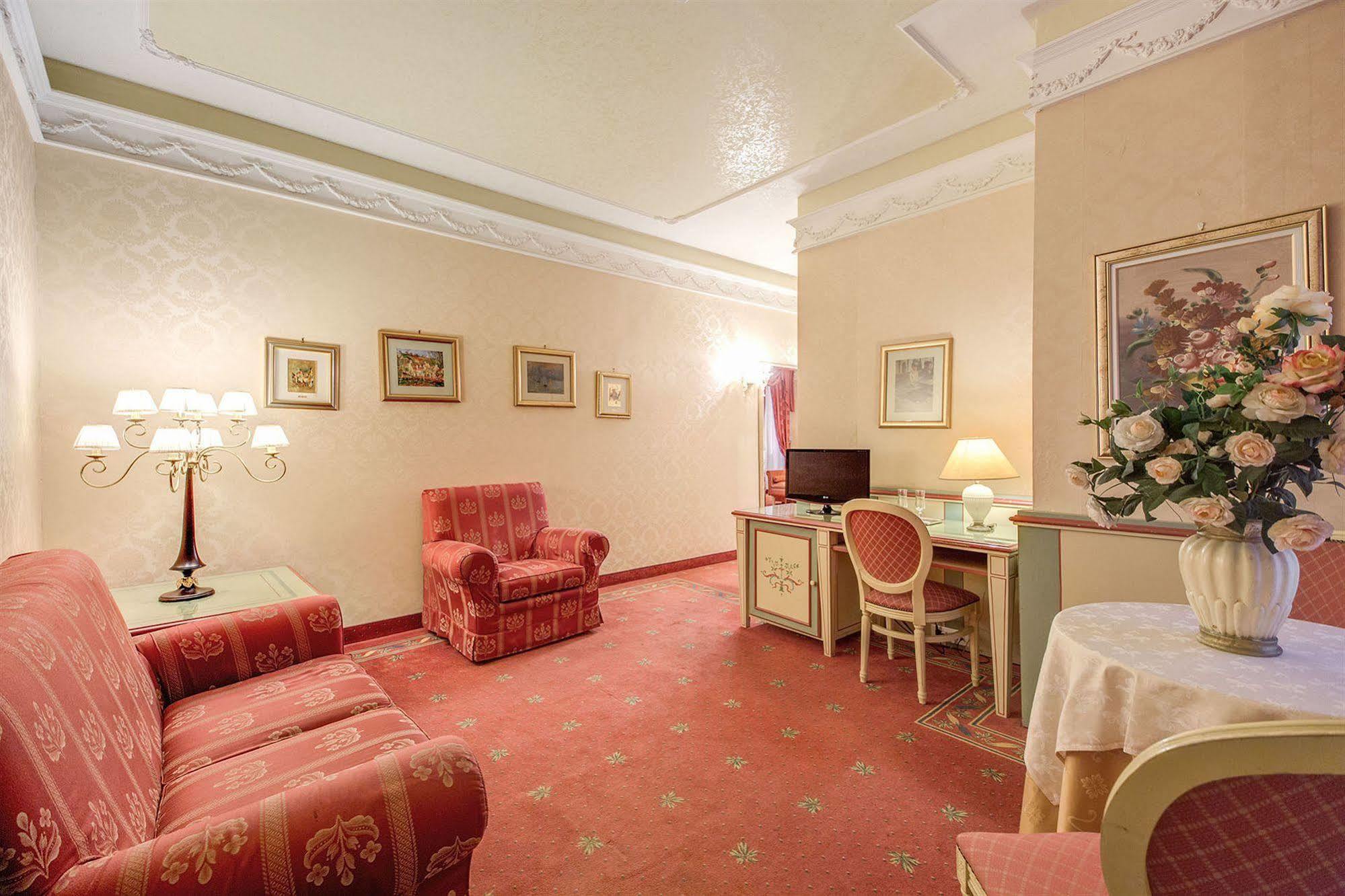 Hotel Giorgi Рим Экстерьер фото