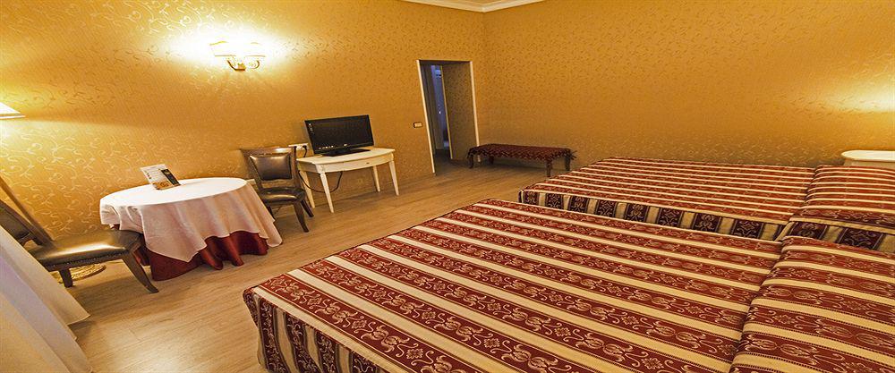 Hotel Giorgi Рим Экстерьер фото