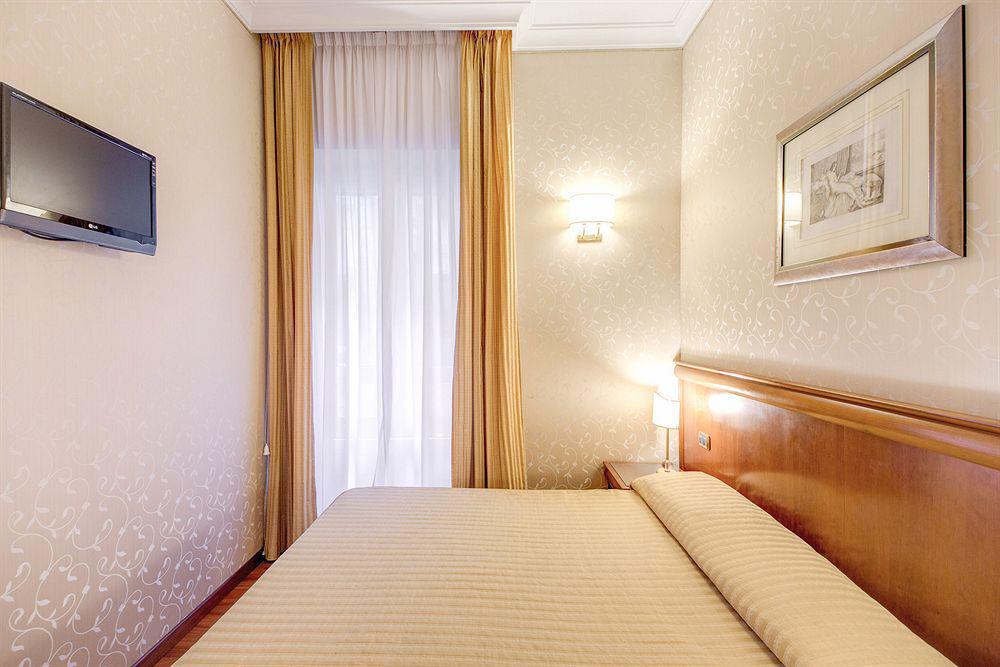 Hotel Giorgi Рим Экстерьер фото